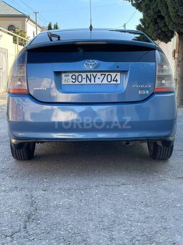 Toyota Prius-13