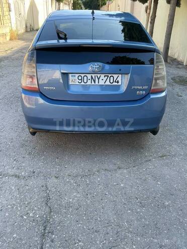 Toyota Prius-15