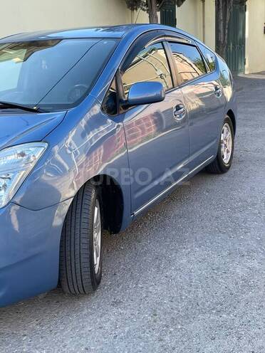 Toyota Prius-7