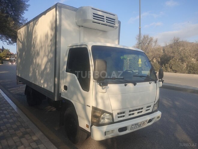 Isuzu NPR 66 P-4