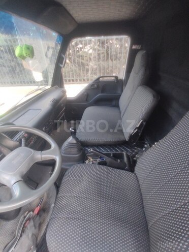 Isuzu NPR 66 P-13