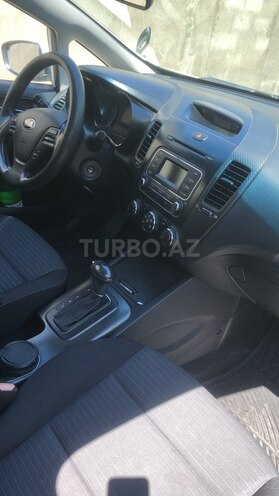 Kia Cerato-13