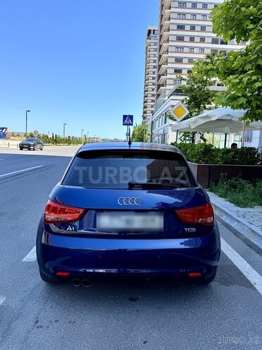 Audi A1-3