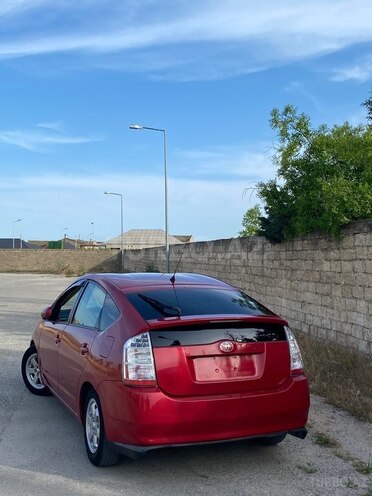 Toyota Prius-3