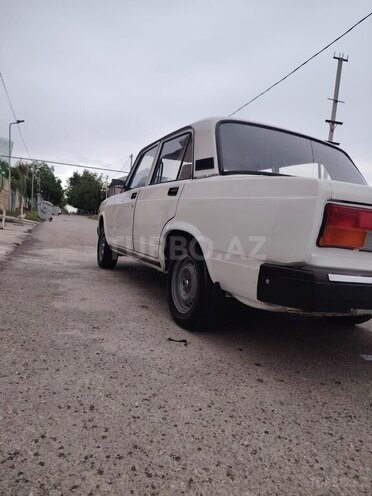 LADA (VAZ) 2107-4