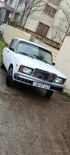 LADA (VAZ) 2107-2