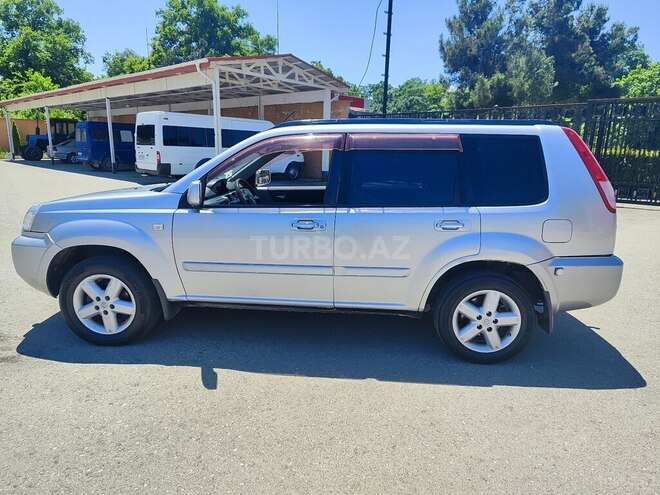 Nissan X-Trail-9