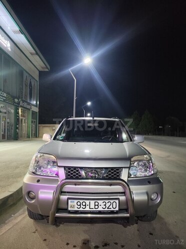 Nissan X-Trail-13