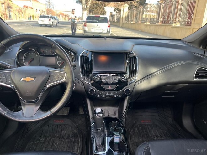 Chevrolet Cruze-7