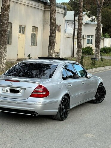 Mercedes E 320-16