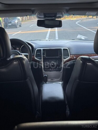 Jeep Grand Cherokee-5