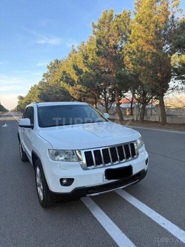 Jeep Grand Cherokee-8