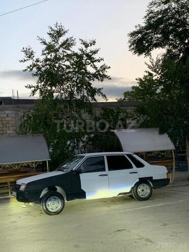 LADA (VAZ) 21099-7