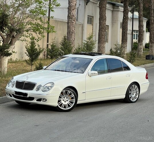 Mercedes E 240-8