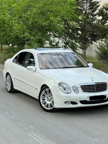 Mercedes E 240-9