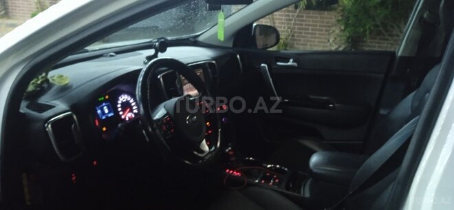 Kia Sportage-6