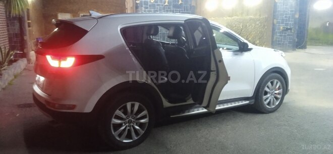 Kia Sportage-8