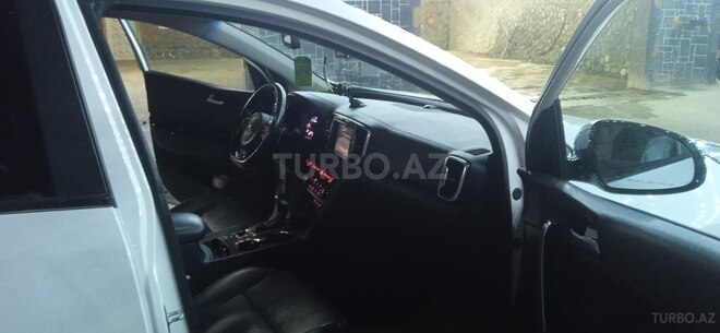 Kia Sportage-9