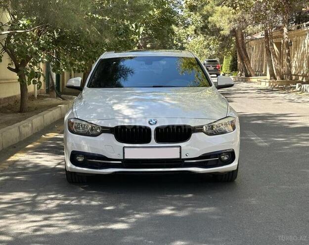 BMW 330-4