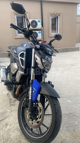 Yamaha FZ-S FI Deluxe-1