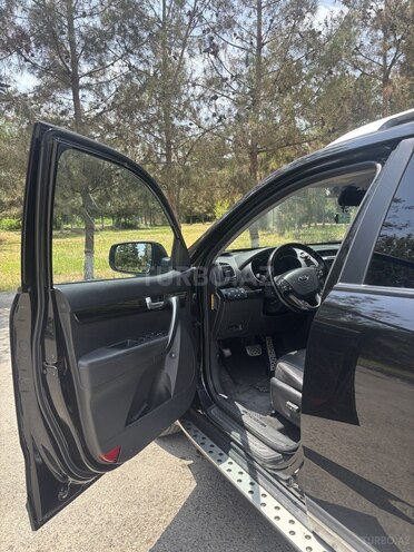 Kia Sorento-2