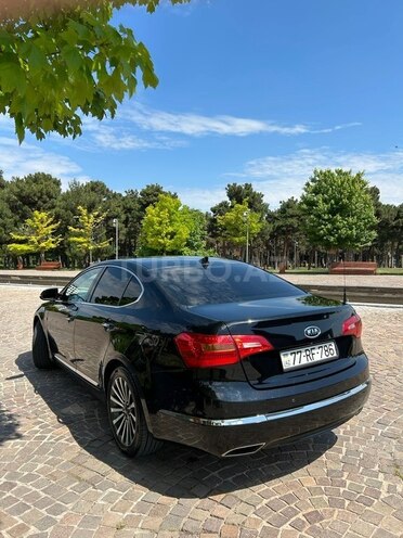 Kia Cadenza-2