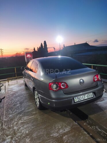 Volkswagen Passat-4
