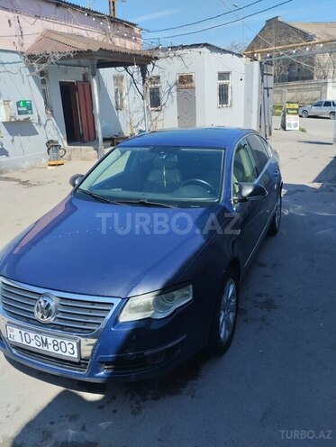 Volkswagen Passat-2