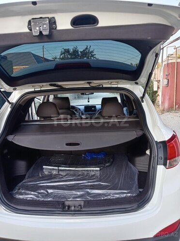 Hyundai ix35-10