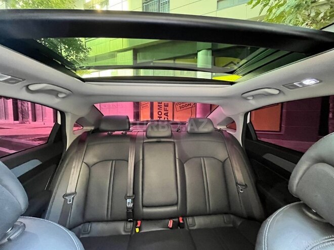 Hyundai Sonata-12