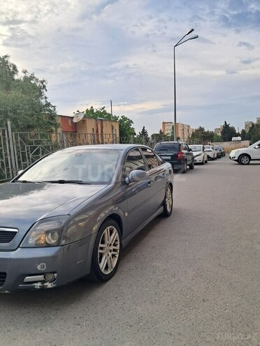 Opel Vectra-4