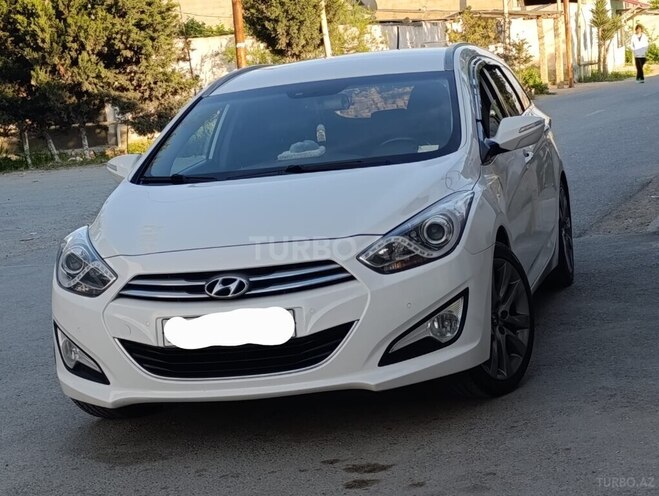 Hyundai i40-1