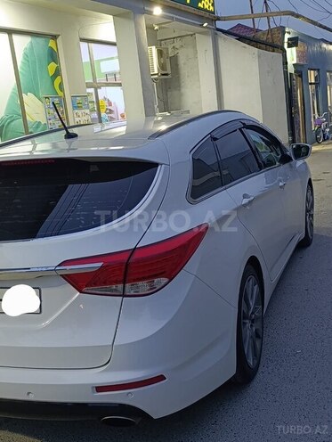 Hyundai i40-8