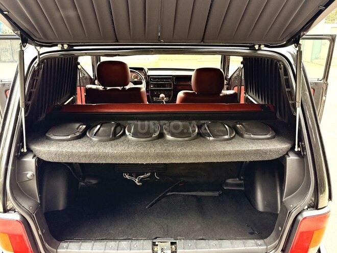 LADA (VAZ) Niva-10