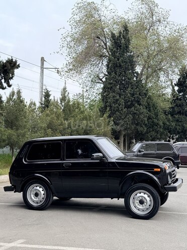 LADA (VAZ) Niva-3
