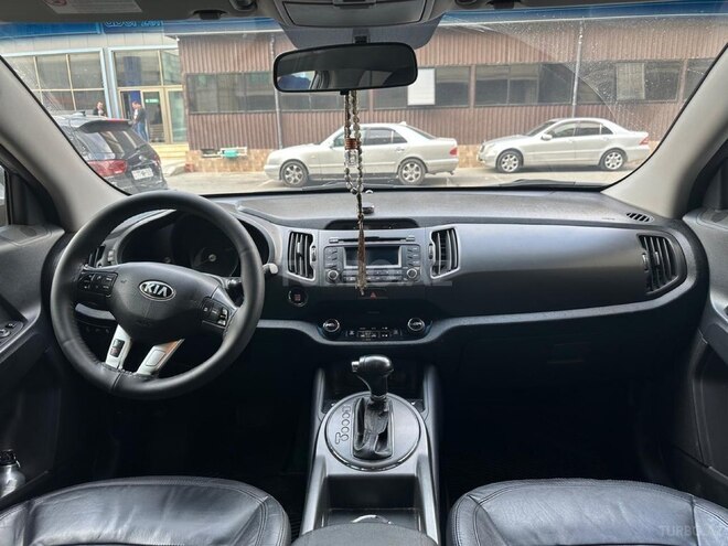 Kia Sportage-13