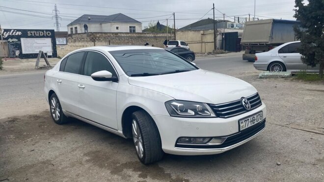 Volkswagen Passat-5