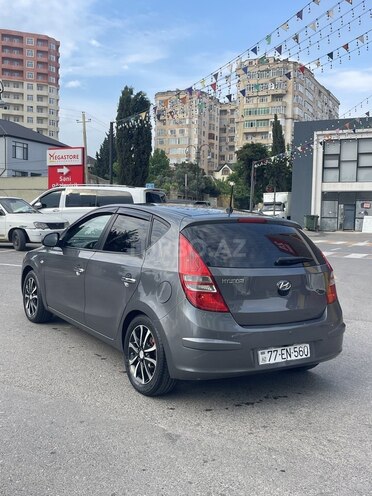 Hyundai i30-7