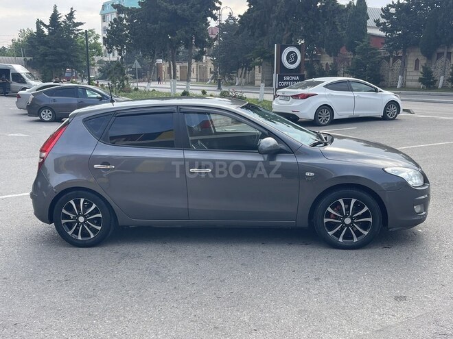 Hyundai i30-3