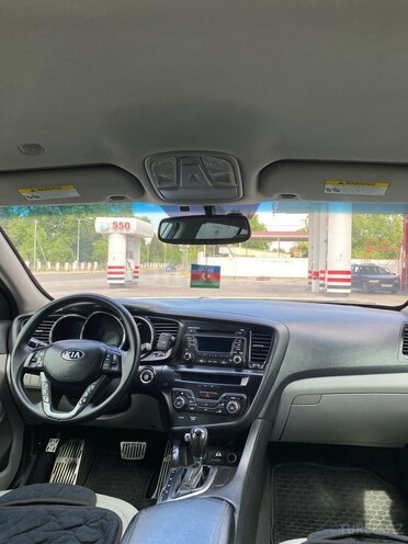 Kia Optima-11