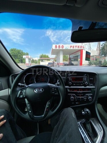 Kia Optima-13