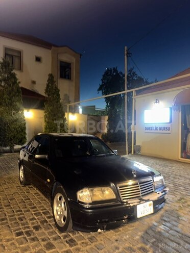 Mercedes C 240-1