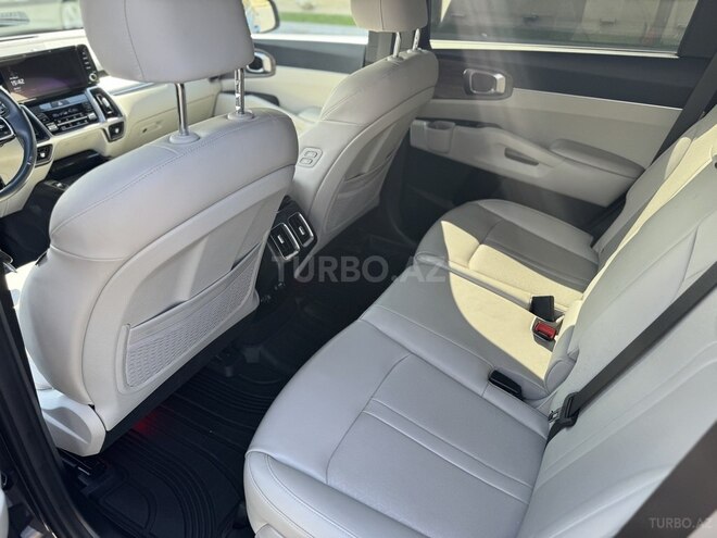 Kia Sorento-7