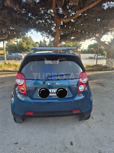 Chevrolet Spark-2