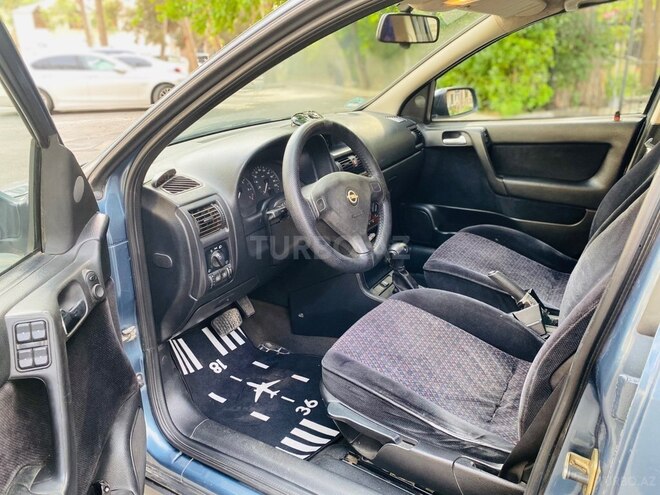 Opel Astra-7