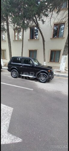 LADA (VAZ) Niva-8