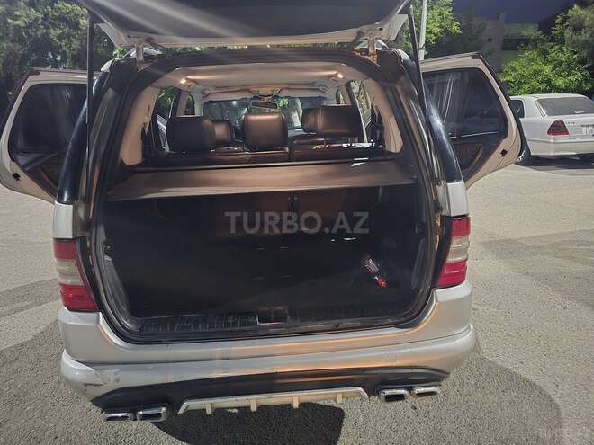 Mercedes ML 320-8