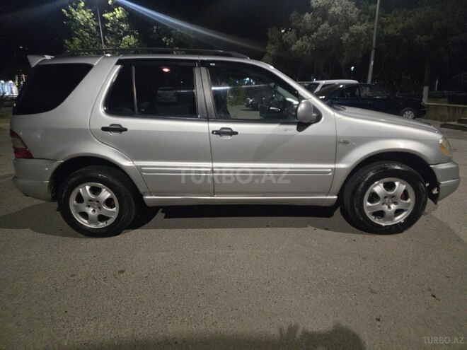 Mercedes ML 320-4