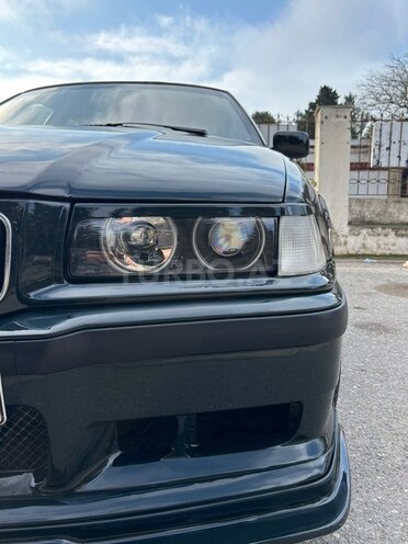BMW 316-17