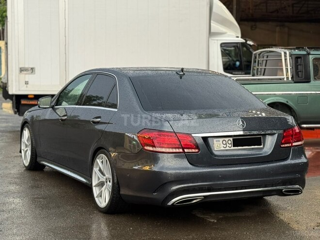 Mercedes E 250-4
